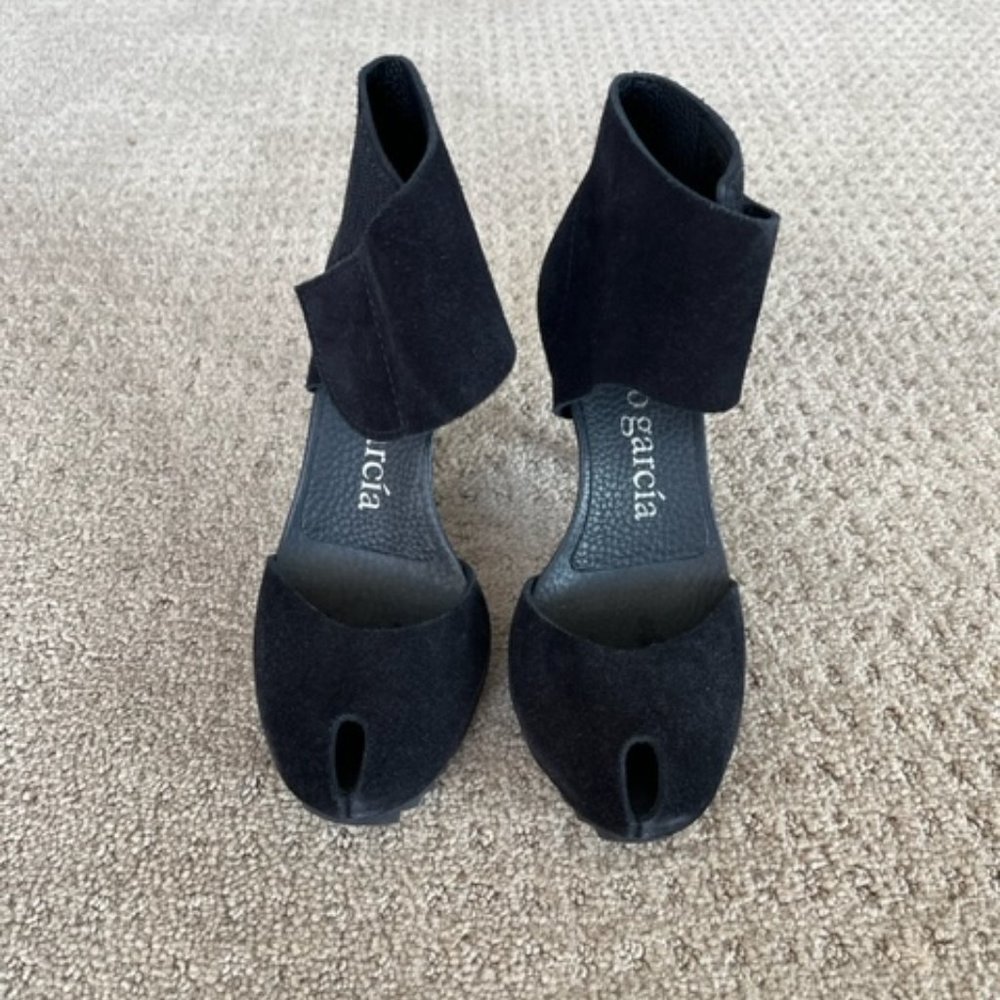 Pedro Garcia Heels